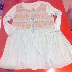 Logo Lori Goldstein light teal beaded tie front ladies top (bin v)